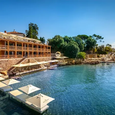 Ivone - 5 Stars Apartment *